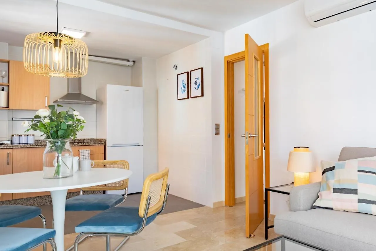 Teatro Suites Malaga City Flat 0*,  Spain