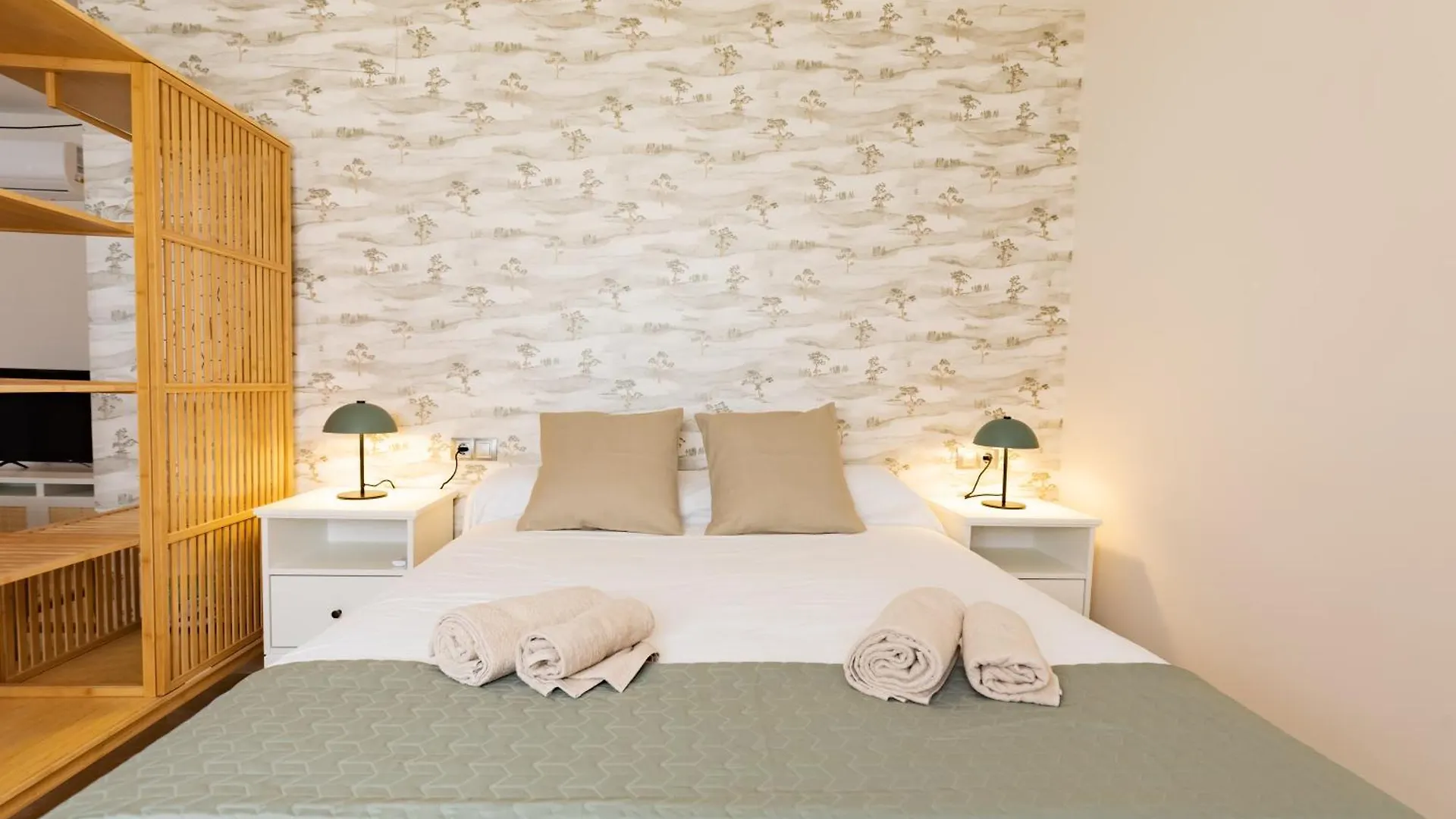 Teatro Suites Malaga City Flat Spain