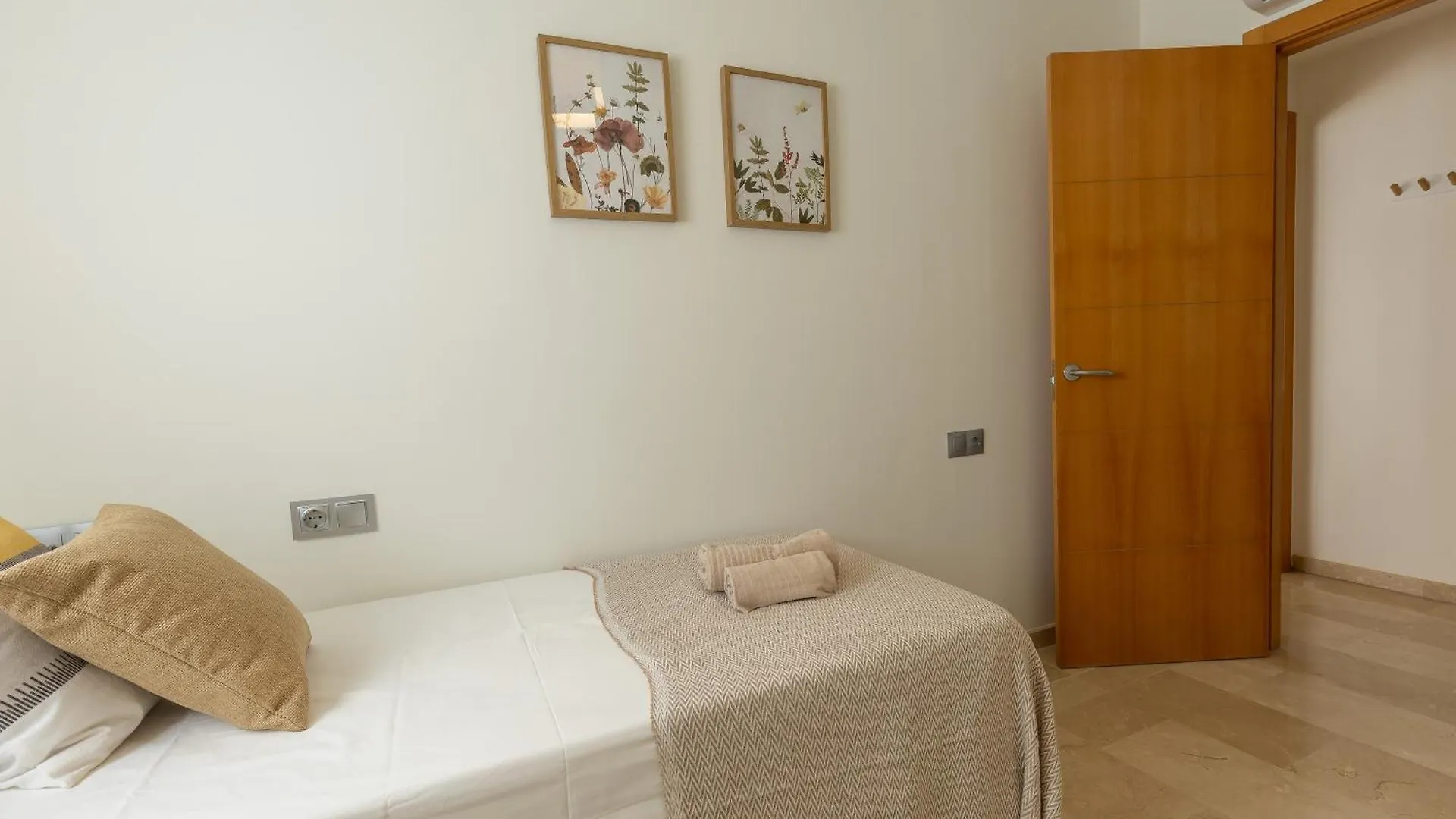 Teatro Suites Malaga City Flat